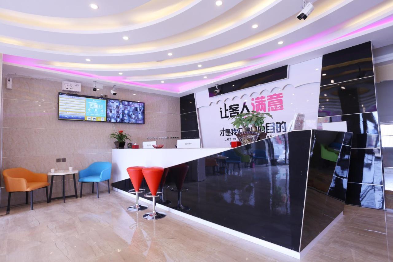 Kunming Mengda Holiday Hotel Bagian luar foto
